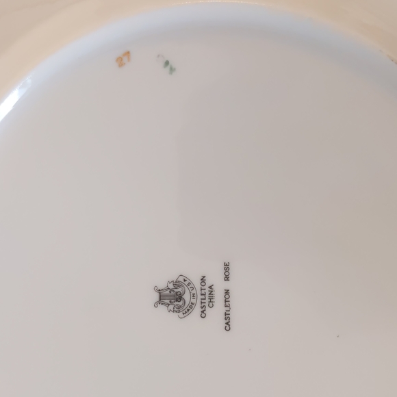 Castleton China Castleton Rose 10 5/8" dinner plate - Picture 5 of 5